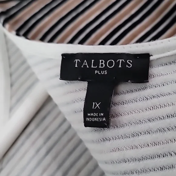 Woman's Talbots 1X Short Sleeve Top, Zipper in Back, Preloved Tan Black pinstrip - Picture 10 of 13